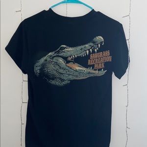 Alligator graphic tee!